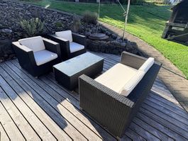 Rattan Lounge Set schwarz mit Tisch guter Zustand