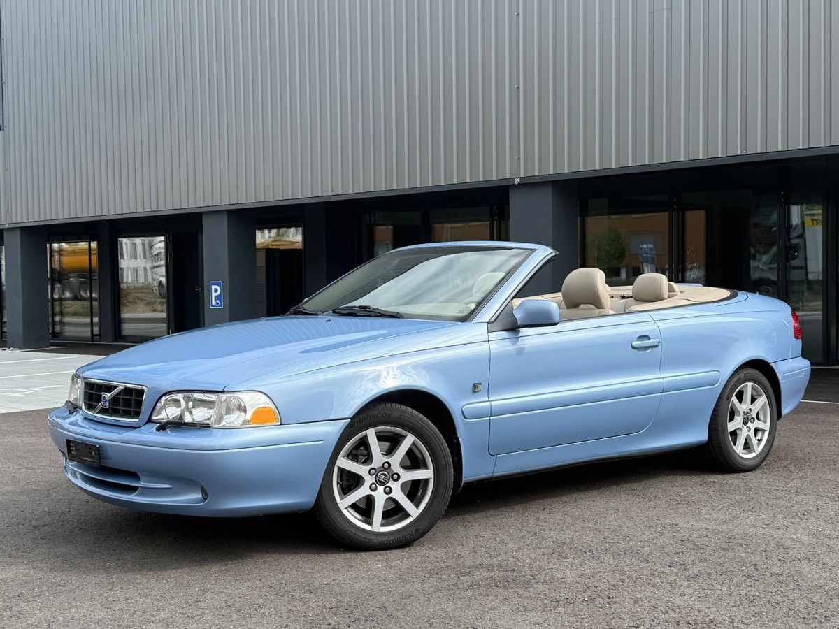 Volvo Autos: Volvo C70 Cabrio 2.0T – D'occasion à Uster par baa_gmr2