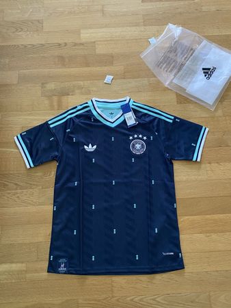 Deutschland WM Fussball Trikot Grösse M 