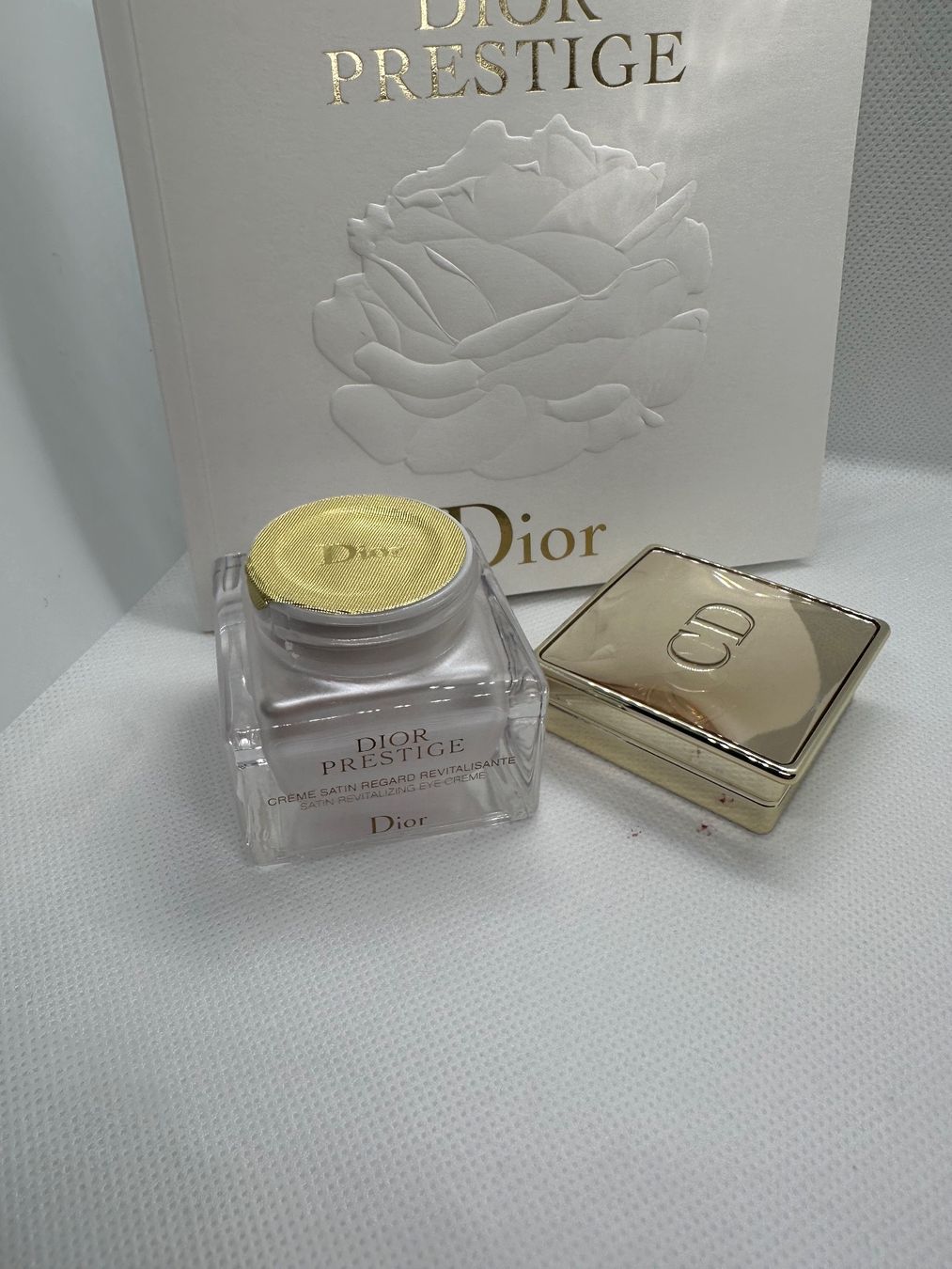 Dior Soins du visage: Dior prestige creme les yeux – Neuf (Voir description) à Pully par Natala 2