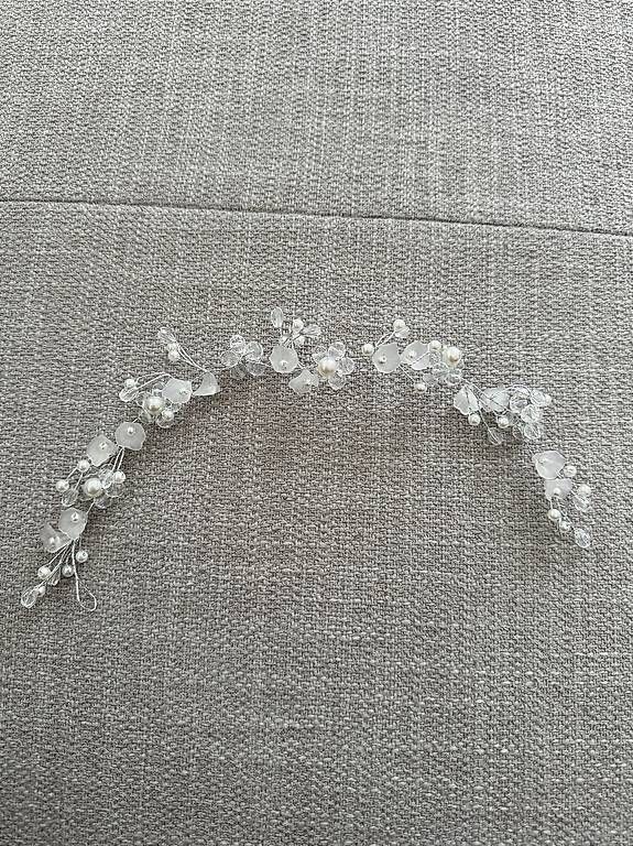 Accessoires pour cheveux: Haarschmuck mit Perlen – Neuf avec emballage d'origine à Grabs par mcehic