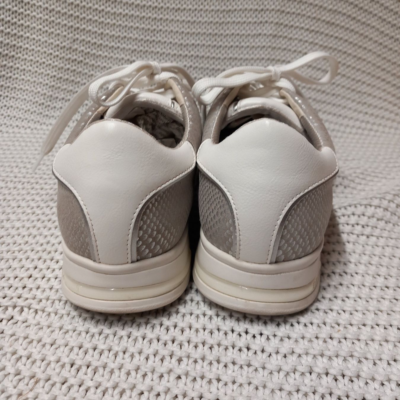 Geox Scarpe da donna: GEOX Respira Sneaker Gr.40 – Usato da Gwatt (Thun) venduto da umwelt-brocki 3