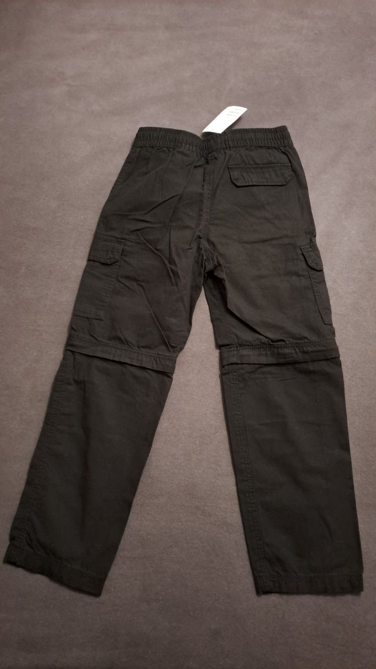 H&M Pantaloni: Neue H&M Hose Gr.122 – Nuovo e nell'imballaggio originale da Oberrieden venduto da Raja011 1
