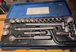 Steckschlüsselsatz gross 10-32 Nüsse, Rätsche