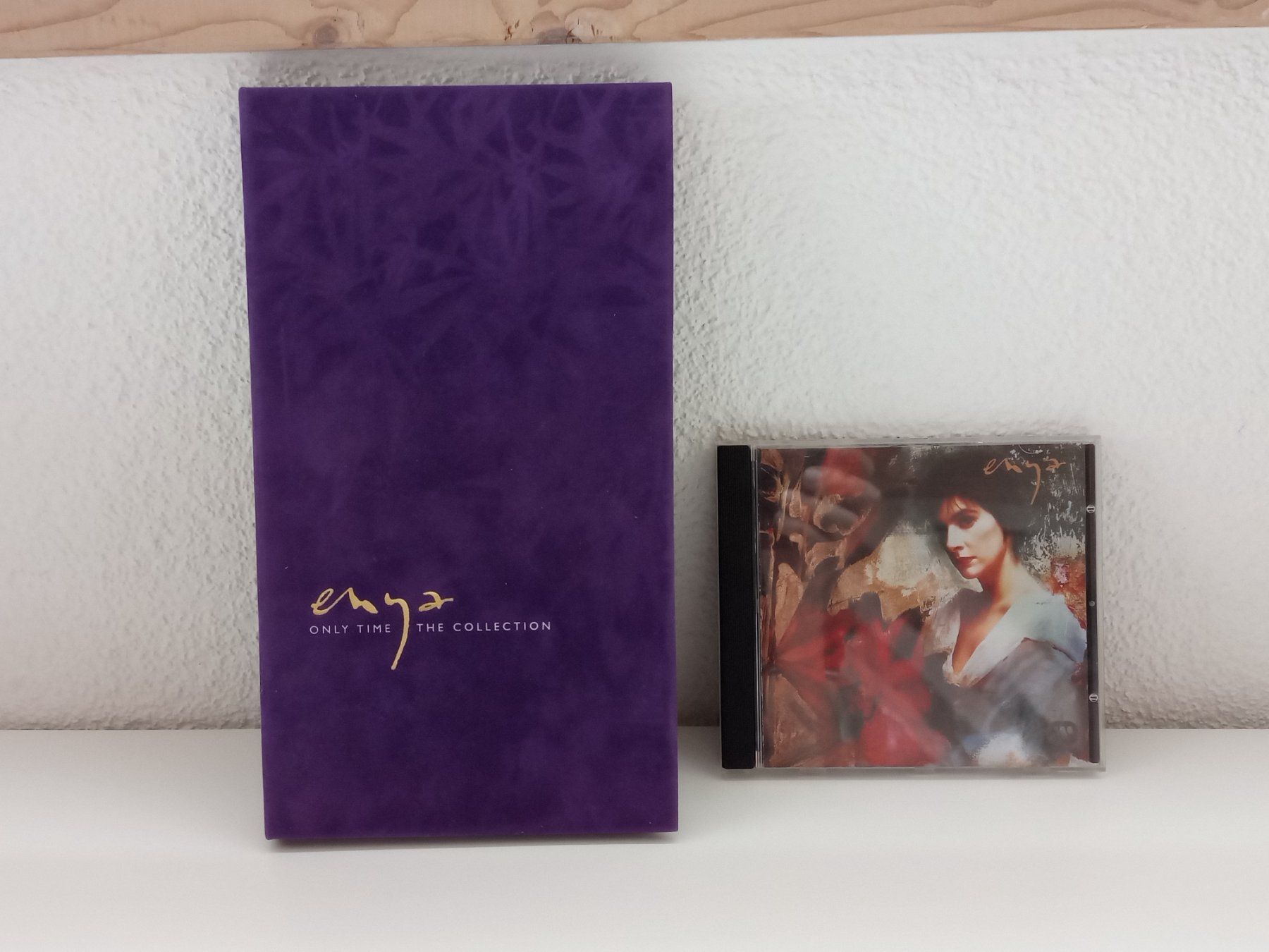CD: Enya - "Only Time - The Collection" plus "Watermark – Usato da Spiez venduto da egonolsen