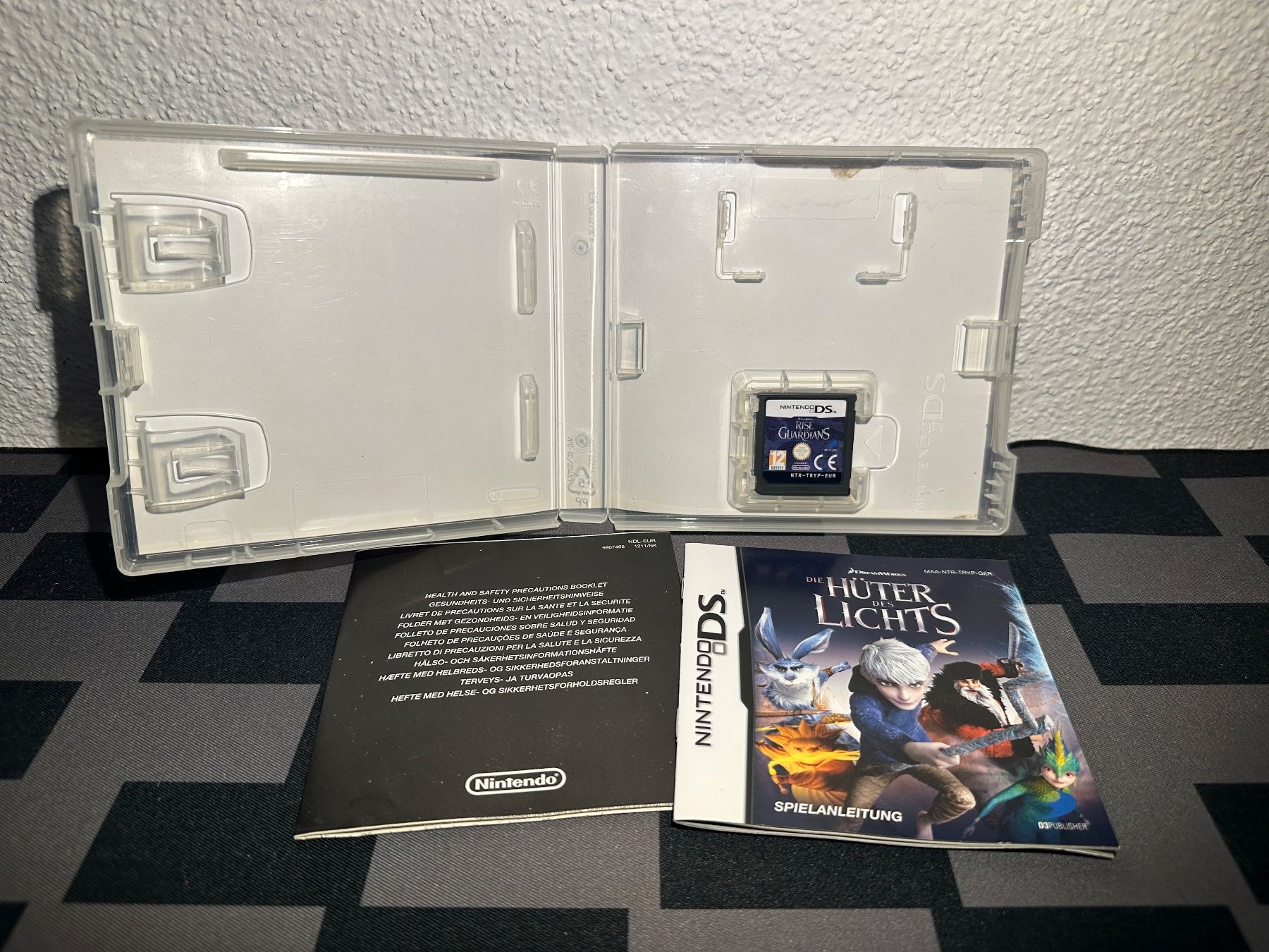 Nintendo Giochi: Nintendo DS Die Hüter des Lichts Multilingual – Usato da Kappel SO venduto da MyFunBox 2