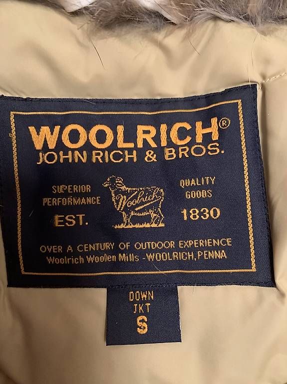 Jacken: Woolrich Jacke gr S – Gebraucht aus stgallen von vino62