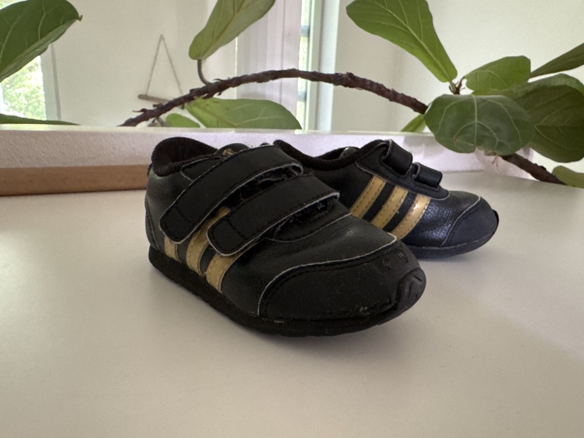 Adidas Scarpe per ragazzi: adidas Sneaker, Gr.23 – Usato da St. Gallen venduto da Venus1010
