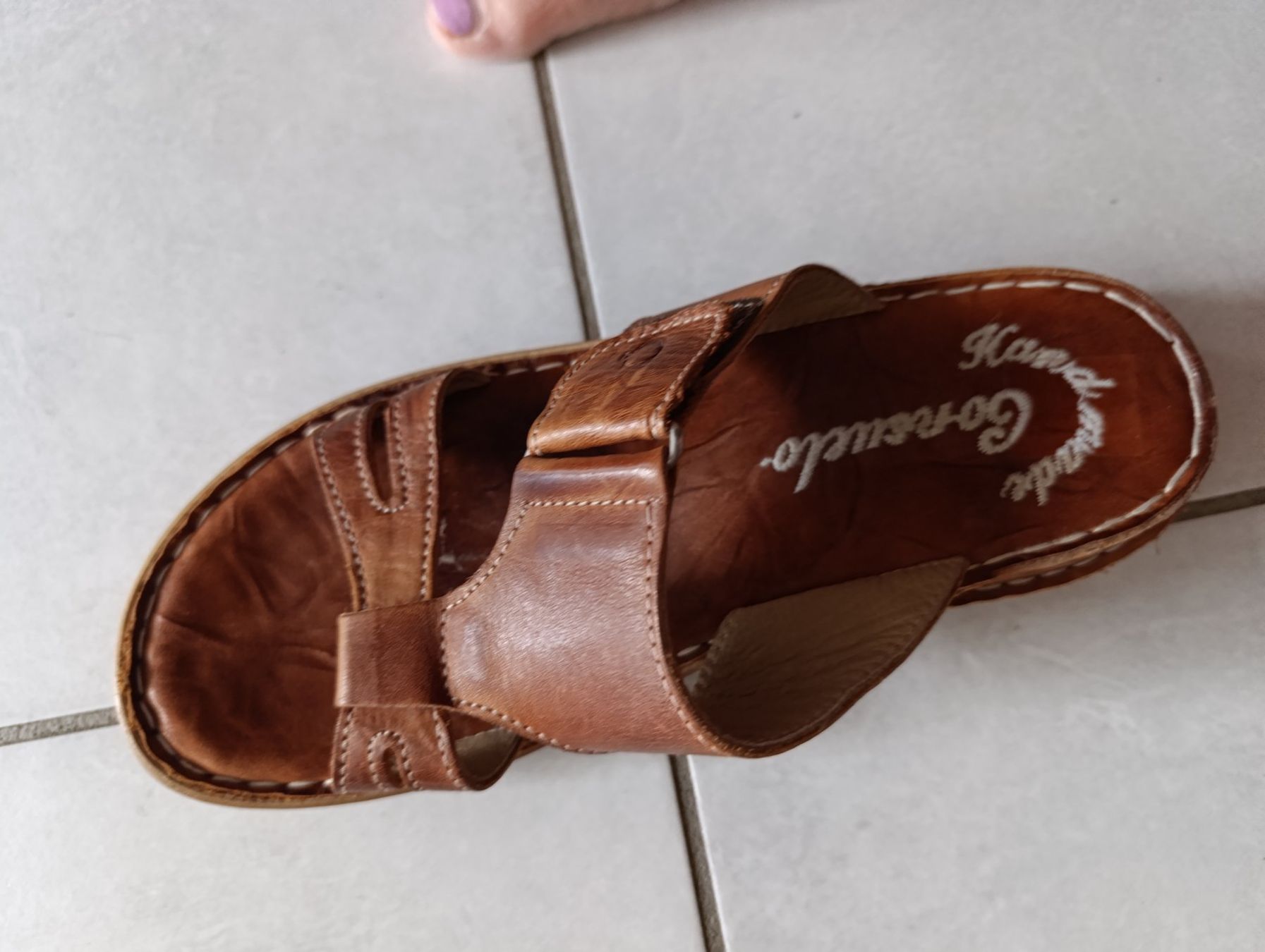 Chaussures femmes: Sandales en cuir brun – D'occasion à St-Cergue par Neviana 2