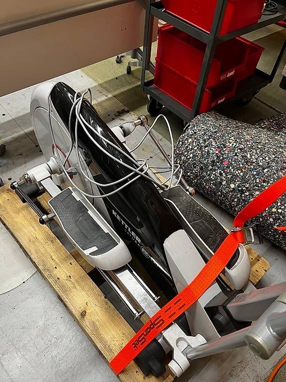 Vélos d'appartement: KETTLER Crosstrainer – D'occasion à Bubikon par lis_t6bv 2