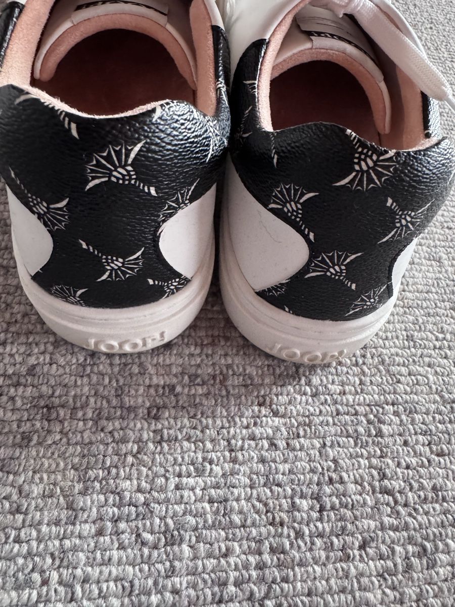 Joop Damenschuhe: Sneaker Joop – Gebraucht aus Appenzell von Sonnschein_ 1