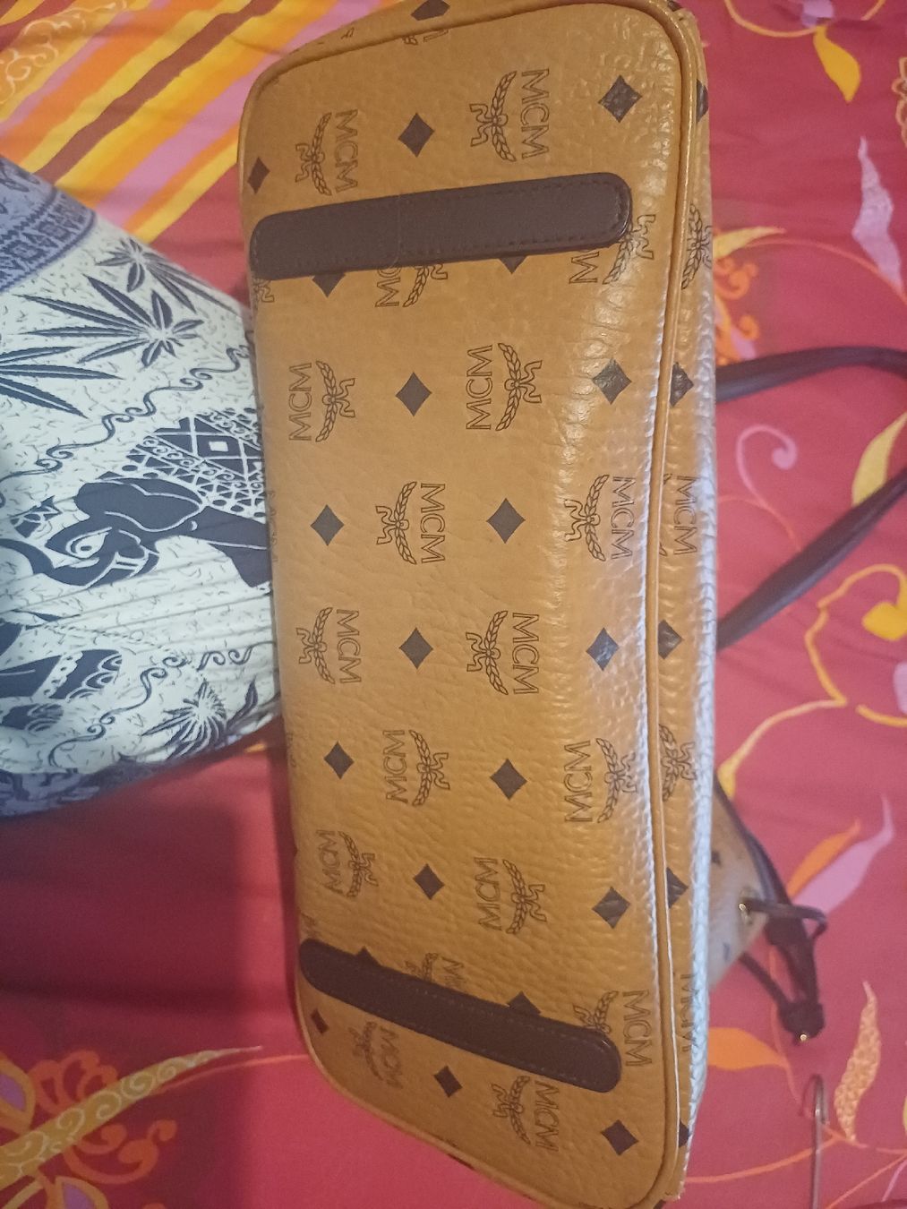 Mcm Taschen für Damen: MCM Handtasche braun Cognac Logo Print Leder  – Gebraucht aus Ostermundigen von Loulilou86 6