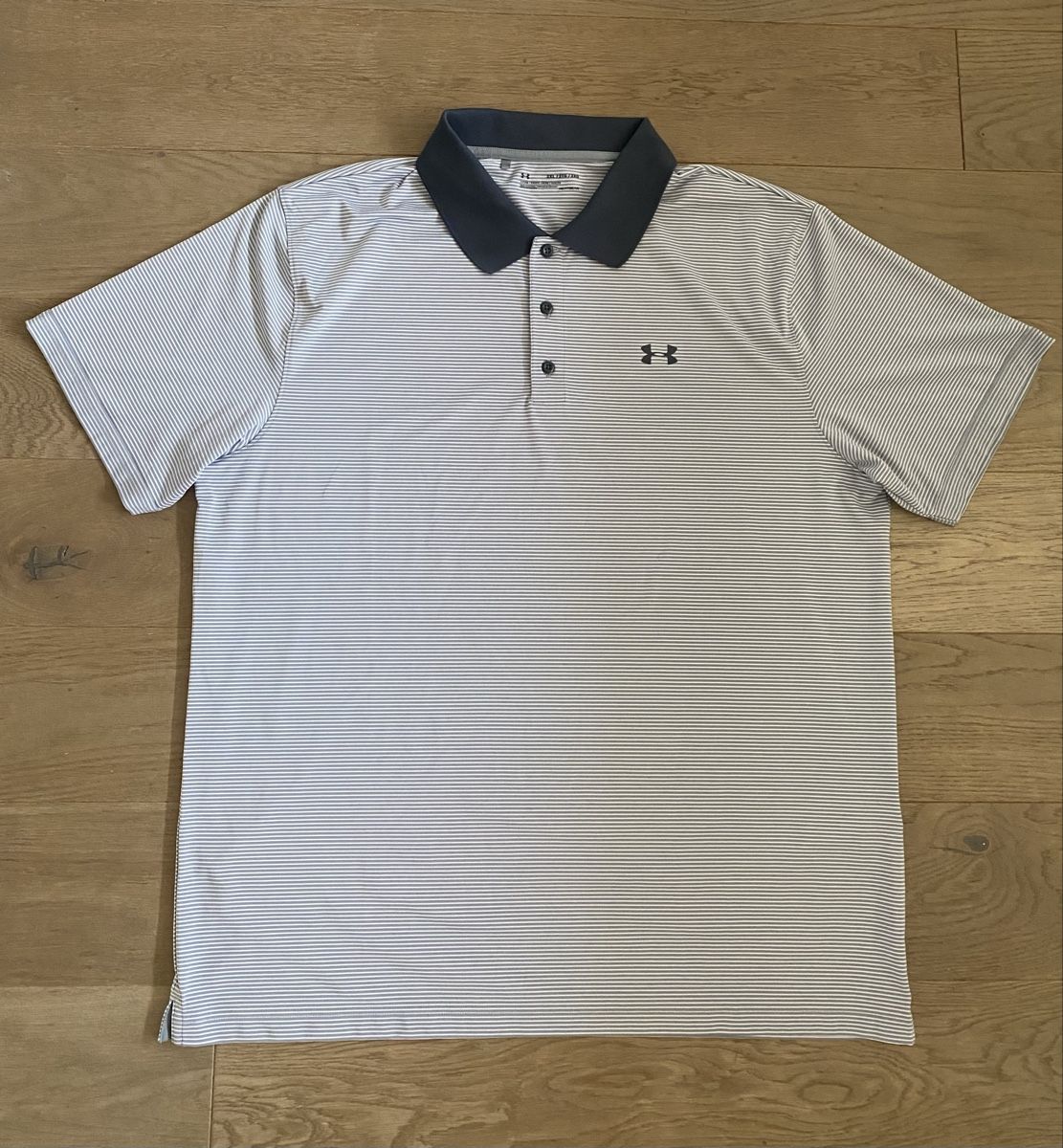 Under Armour Magliette Polo: Under Armour Poloshirt – Nuovo (secondo la descrizione) da Volketswil venduto da 9394