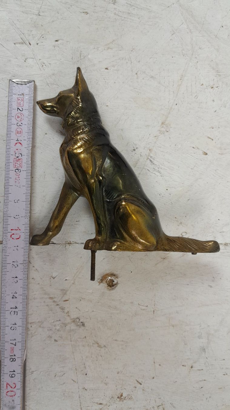 Figuren: Art déco Hundefigur Schäferhund Schäfer sitzend Spelter – Gebraucht aus Hittnau von v-v-onlineverkauf