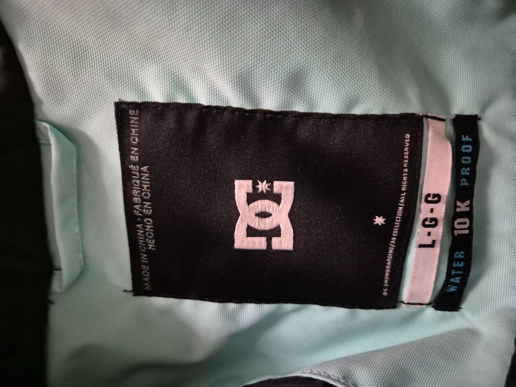 DC shoes Lotti di vestiti: Skikleider – Usato da Luzern venduto da Balzli22 3