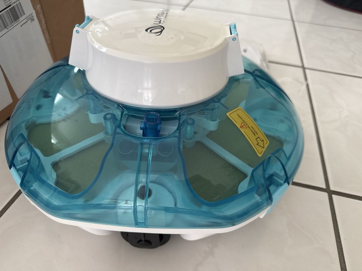 Accessori per Piscine: Winny Kabelloser Poolreiniger – Usato da Muri AG venduto da fab71 2
