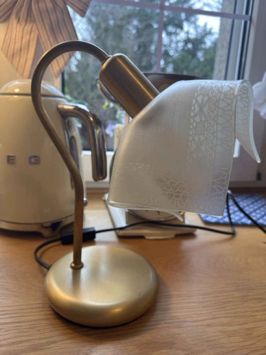 Lampes: Lace & Gold Table Lamp – D'occasion à Zürich par Elisabeth_Lefebvre 5