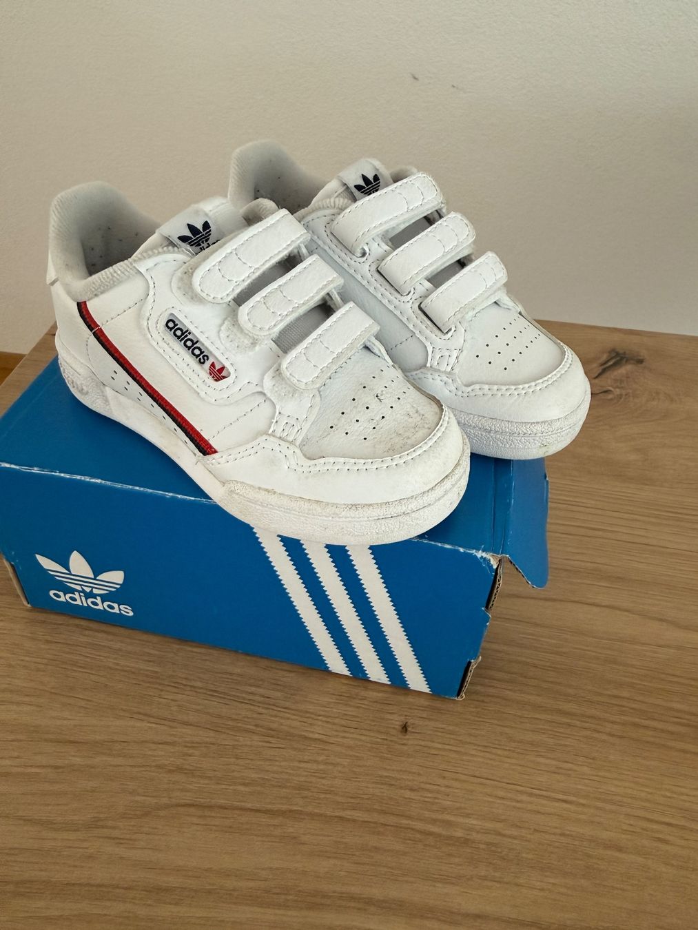Adidas Schuhe für Jungen: Adidas Continental 80 CF I – Gebraucht aus Rothrist von G.F.1997 2