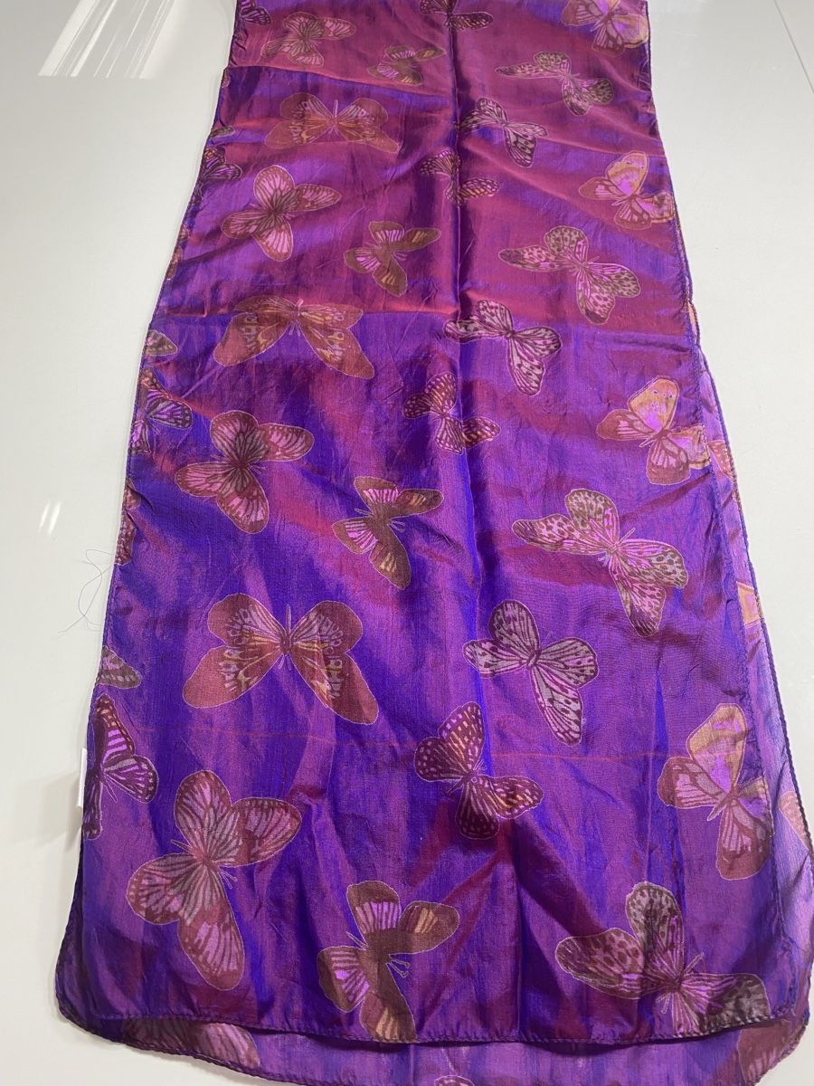 Foulards, Tücher & Schals: Seiden Schal 🌸 – Gebraucht aus Opfikon von Luis144