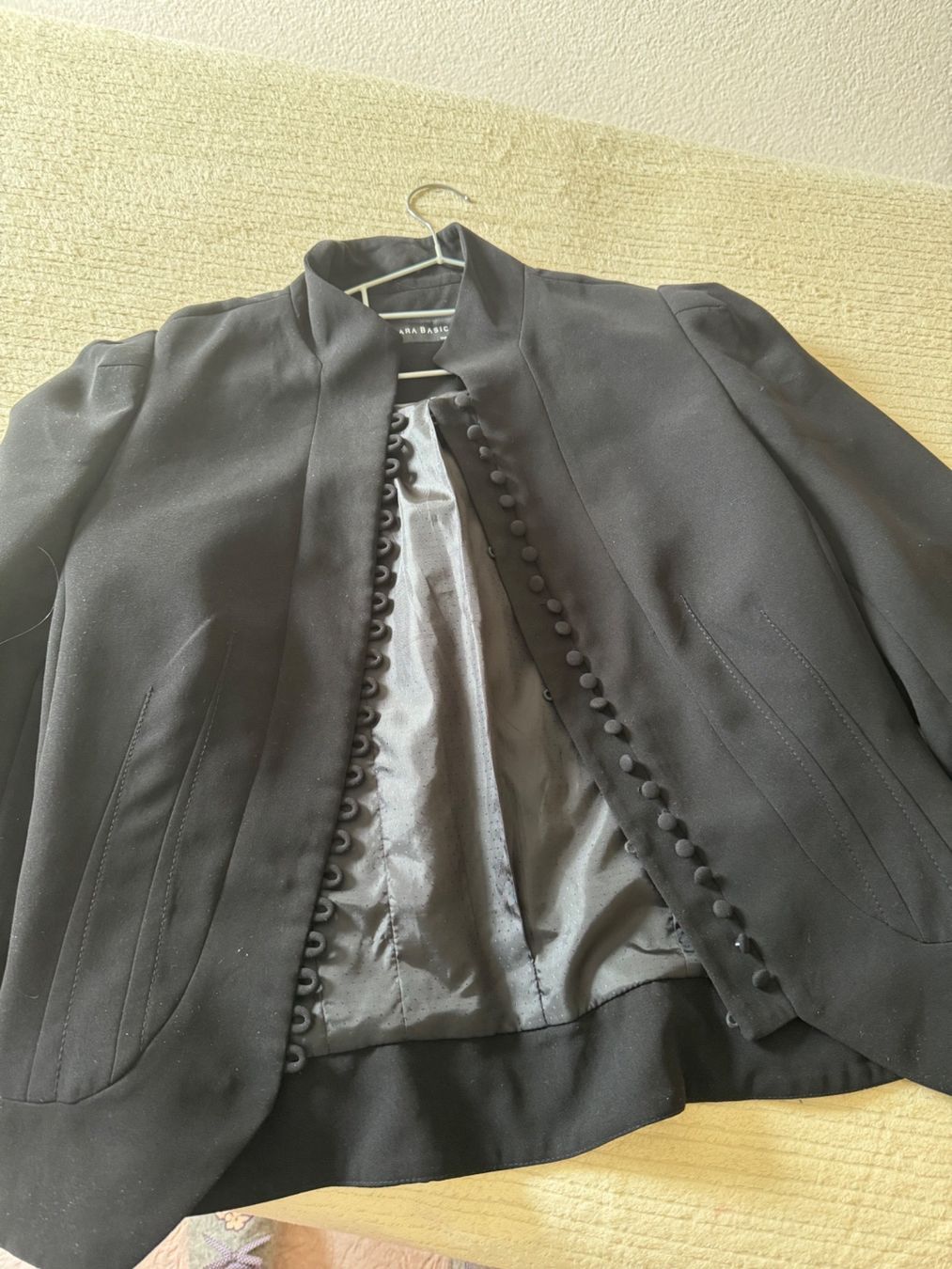 Zara Giacche: Veste courte Zara L – Usato da Martigny venduto da ber_tdz7 1