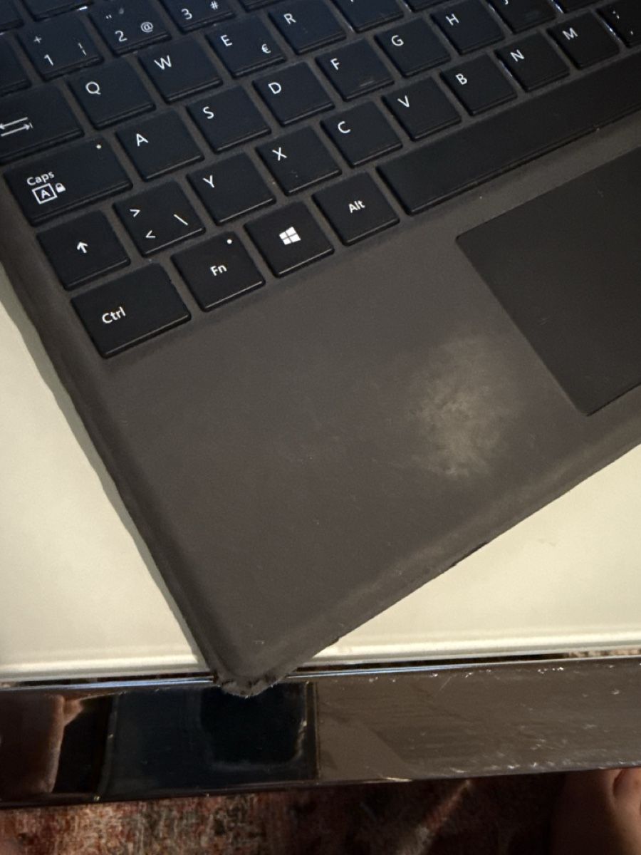 Microsoft Tablet PC: Microsoft Surface Pro 7 | Intel i7 | 16 GB RAM | 256 GB SSD – Usato da Zürich venduto da max_kn88 3