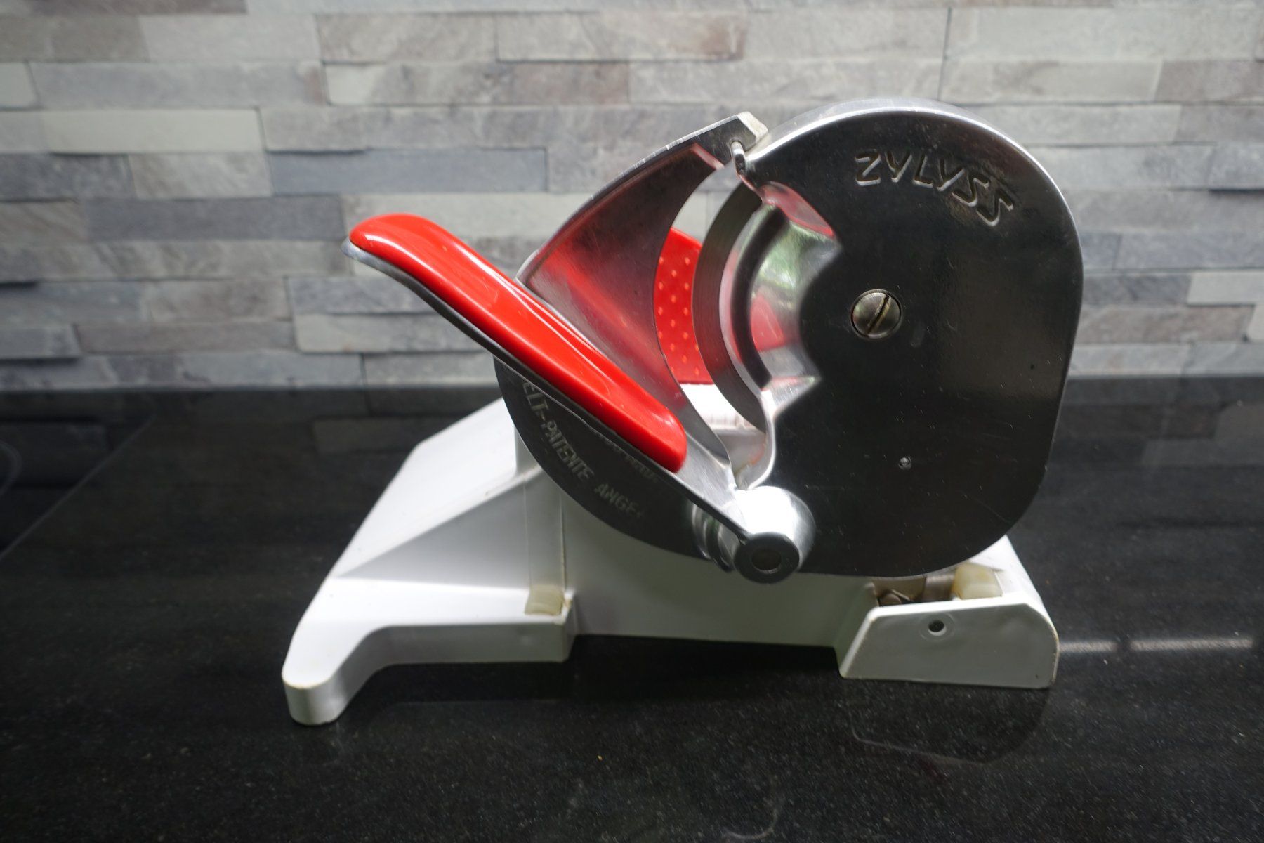 Zyliss Elettrodomestici da cucina: Zyliss-Schneidemaschine – Usato da Belp venduto da Mazarron58 2