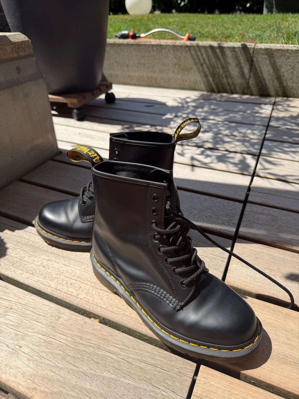 Dr. Martens Herrenschuhe: Dr. Martens Stiefel schwarz Leder Grösse 39 – Gebraucht aus Zürich von ale_5l6s 5