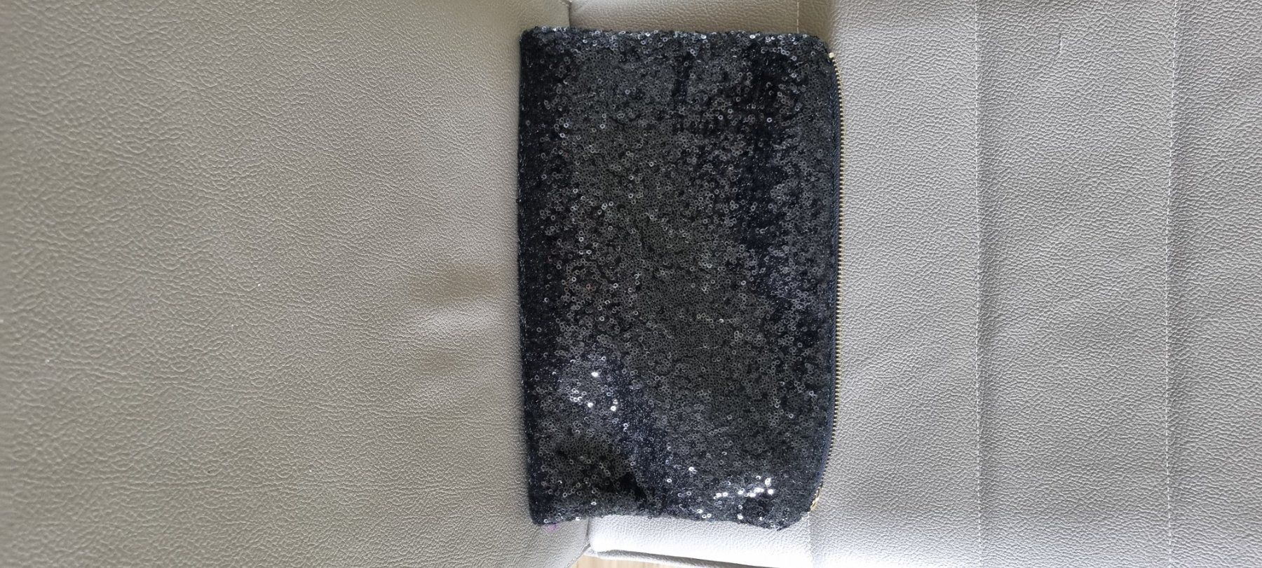 Borse da donna: Abendtasche mit funkelnden Pailletten – Usato da Derendingen venduto da Rider3 1