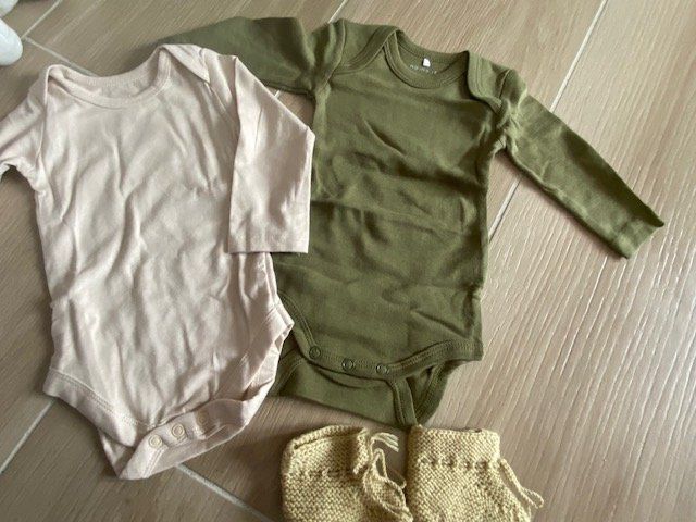 Lotti & Set di vestiti: neues Baby Geschenk Set Gr. 56 – Nuovo (secondo la descrizione) da Staufen venduto da Nasli 4