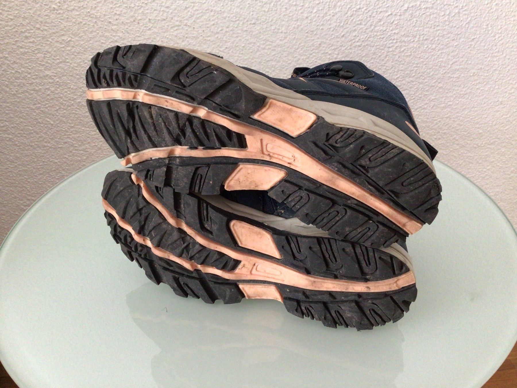 46 Nord Scarpe per ragazzi: Wanderschuhe Gr. 37, 46 Nord – Usato da Roggwil BE venduto da Worni52 3