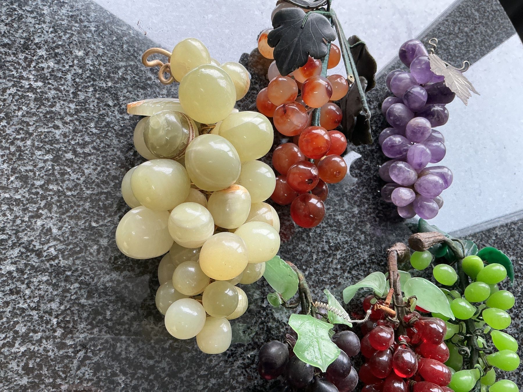 Tutte le decorazioni: Deko Glas Trauben – Usato da Bern venduto da vielerart 1
