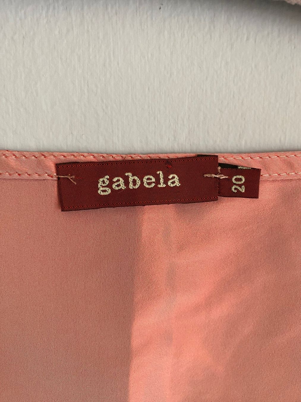 Camicette: Lachsfarbene Bluse mit Jäckli Gr. 48 – Usato da Luzern venduto da Turmliebe 2