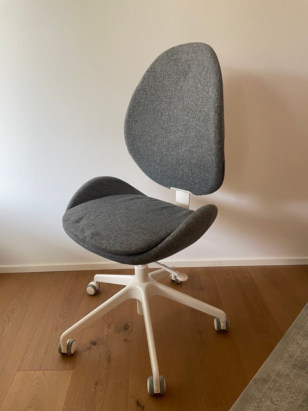 Ikea Sedie: Bürostuhl - Ikea HATTEFJÄLL – Usato da Baar venduto da Gregor1