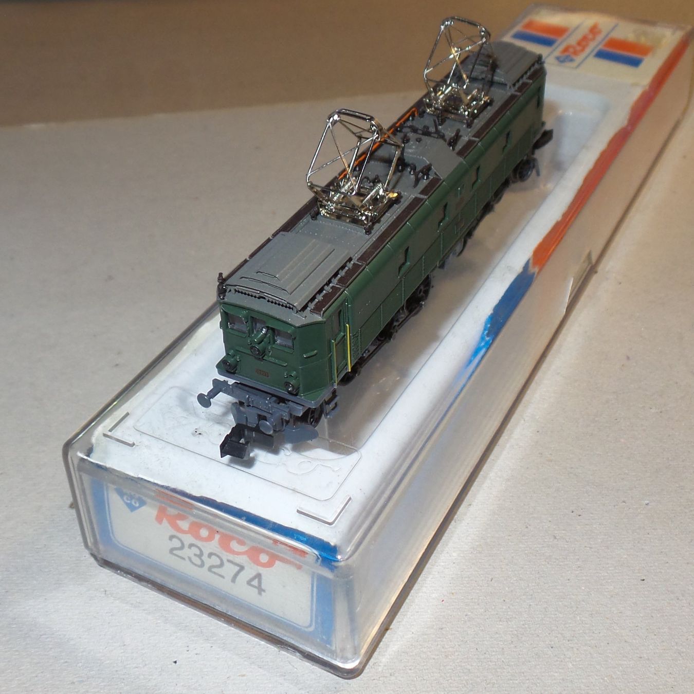 Roco Trains électriques: Locomotive Roco N 23274 – D'occasion à Bulle par Rockandtoys 2