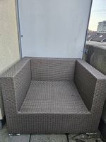 2x hochwertige Rattan Lounge-Stühle