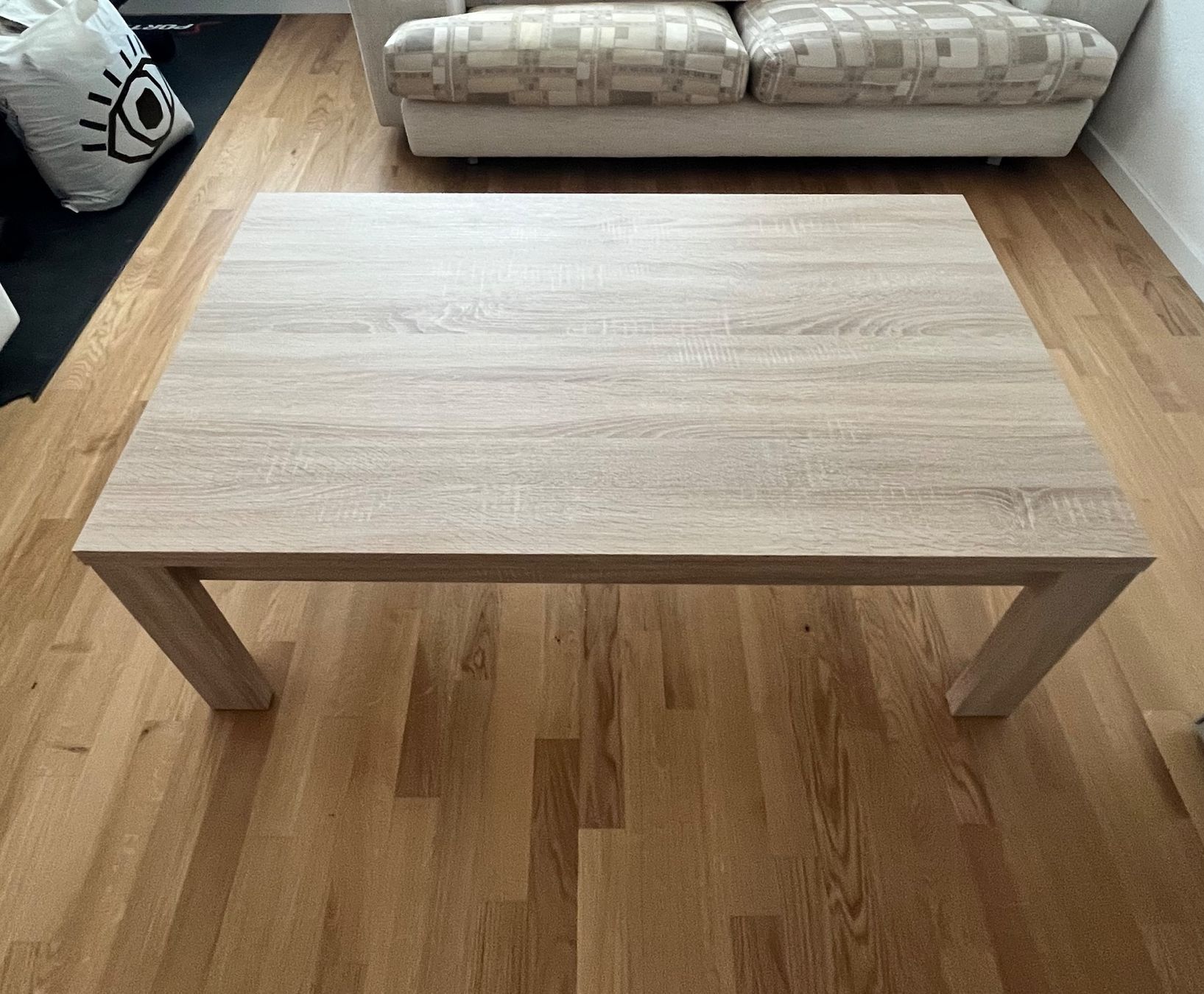Tavoli: Gratis Couchtisch Eiche Optik rechteckig - nur Abholung – Usato da Zürich venduto da Emanuela.Ste