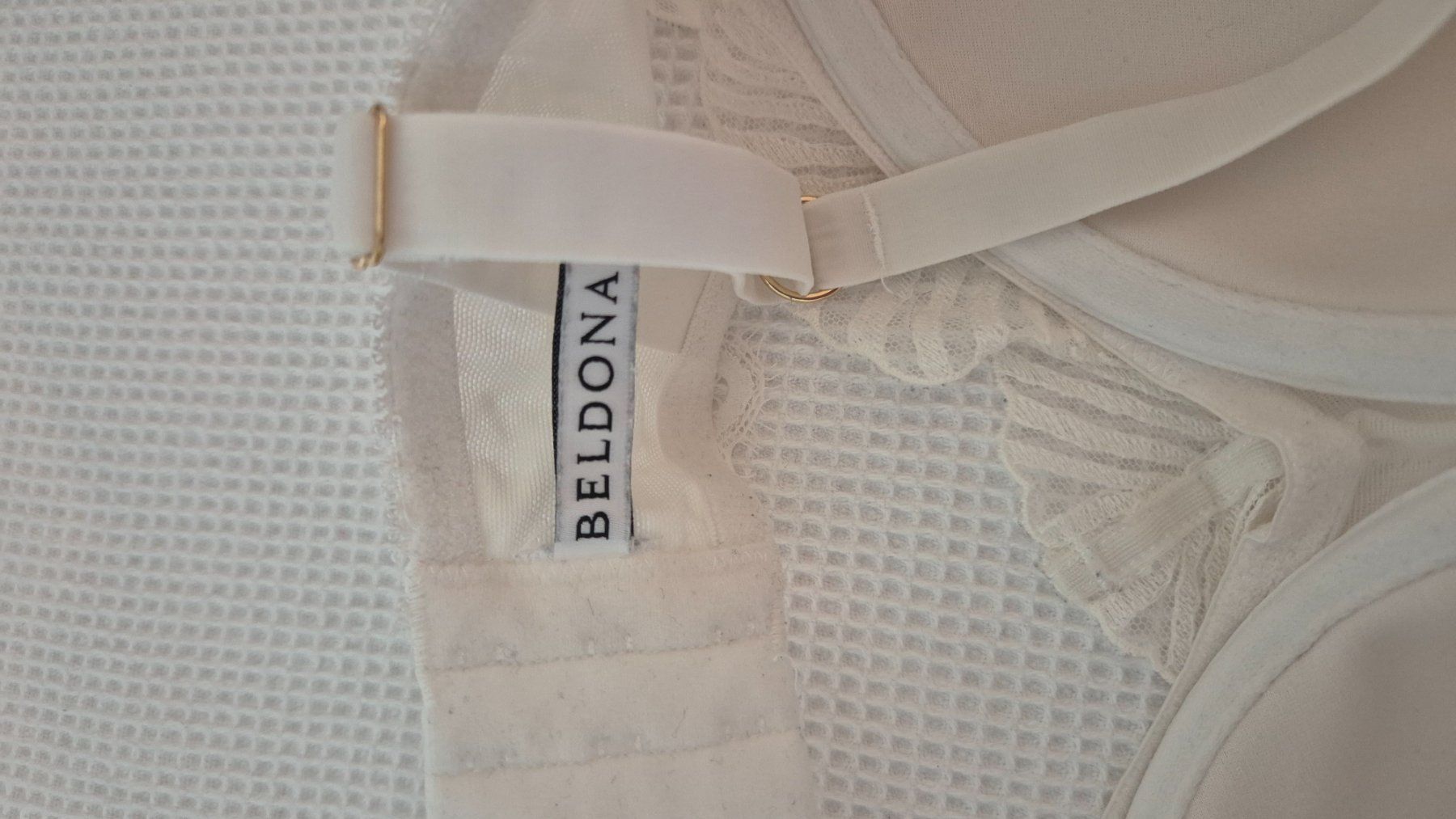Beldona Altra biancheria intima: Beldona BH, Elfenbein, Grösse 85E, mit Spitze, Top! – Usato da Wädenswil venduto da frandzrh 2