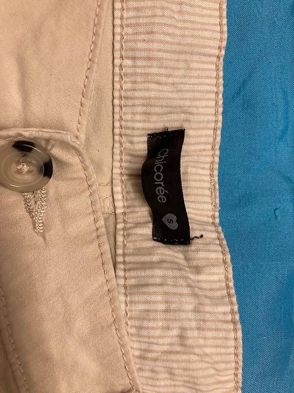 Zara Kleiderpakete: Short Chicorée taille S – Gebraucht aus Aproz (Nendaz) von stbornet 1
