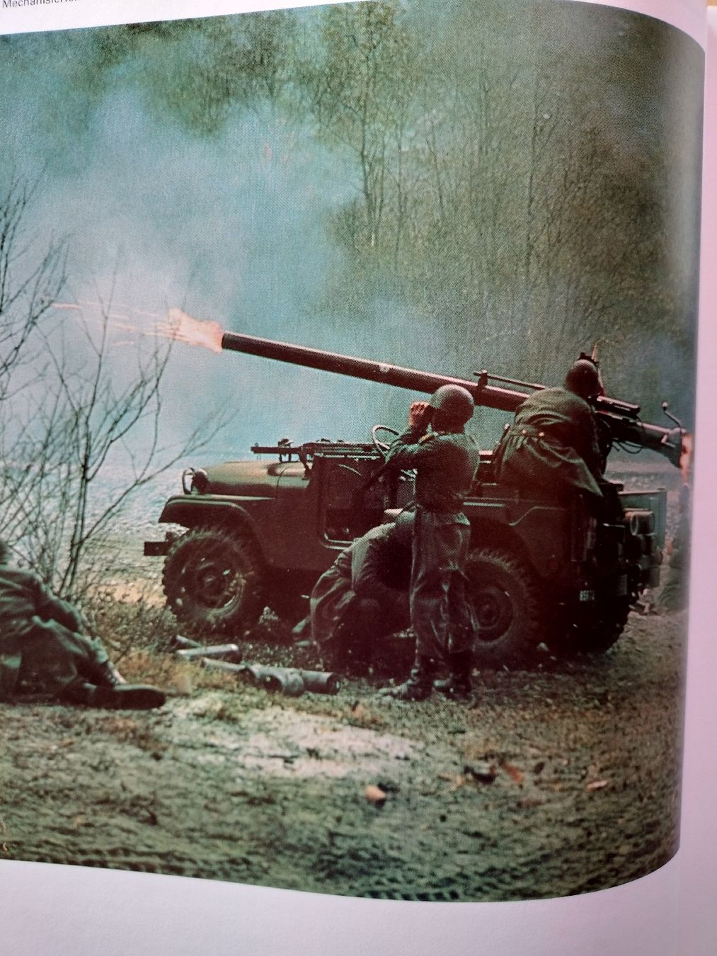 Libri: Schweizer Armee Militär Buch 1982 – Usato da Schwanden Sigrisw venduto da len_9yqg 4