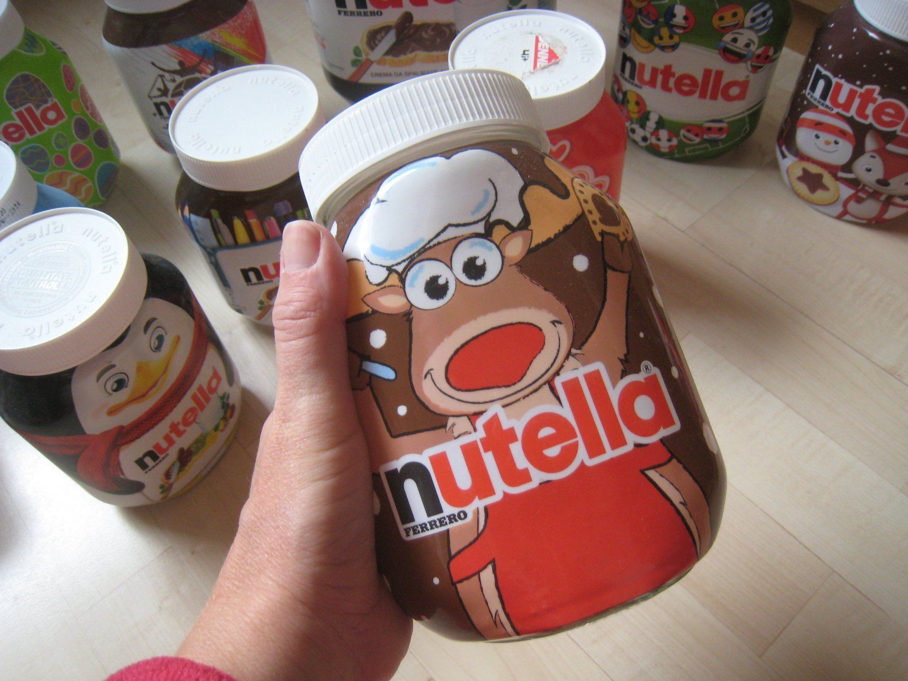 Tutte le decorazioni: Nutella Fan-Set 13teilig (leer) – Usato da Gelterkinden venduto da Andreachrista 5