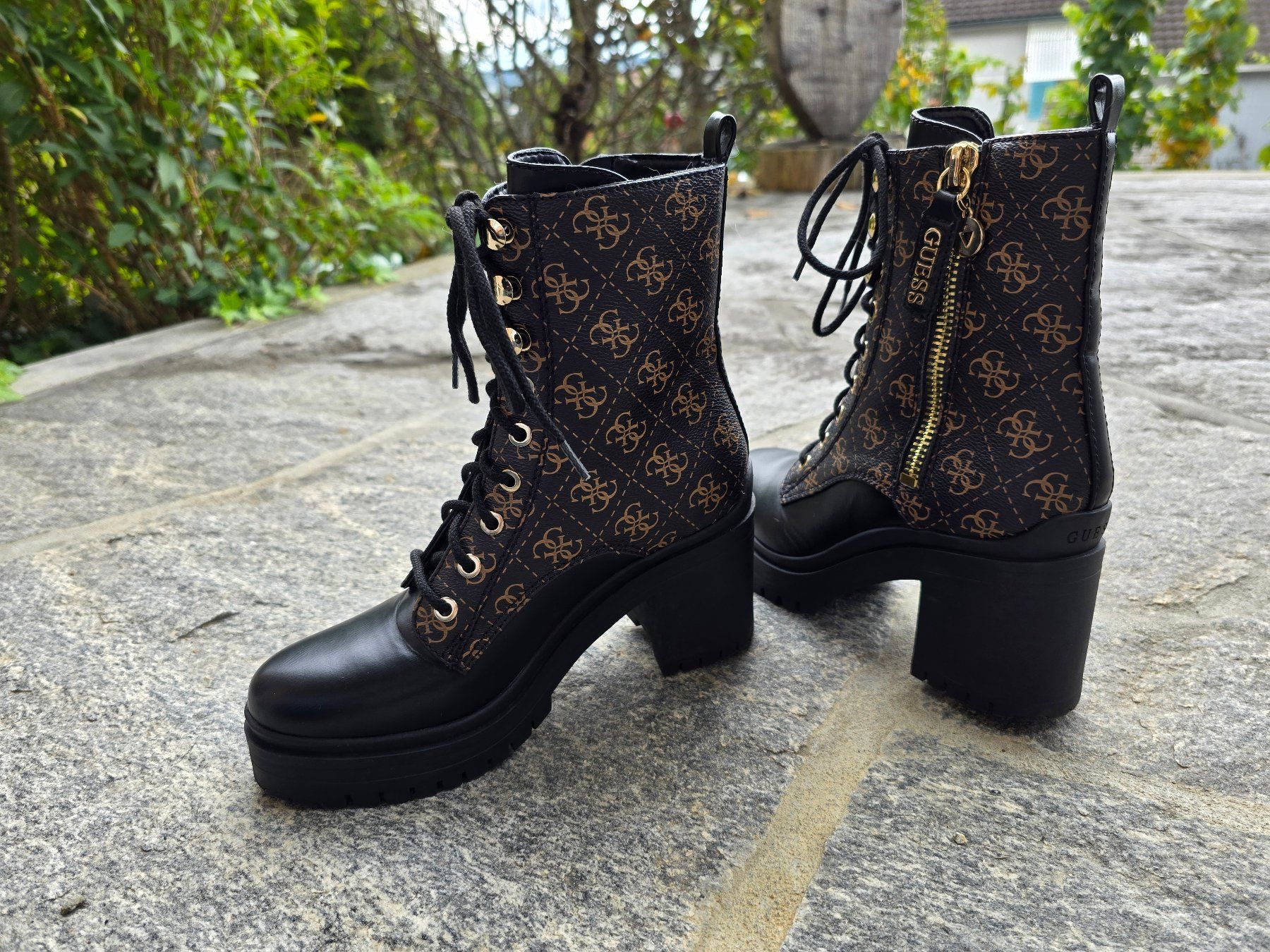 Guess Scarpe da donna: GUESS Damen Stiefel / Boots Grösse 37 – Usato da Müllheim-Dorf venduto da 207mo