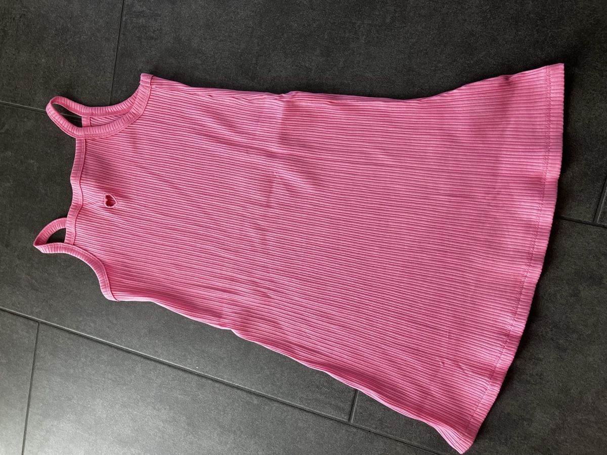 H&M Lotti & Set di vestiti: Sommerkleider Gr. 128, H&M – Usato da Reigoldswil venduto da Misa1705 1