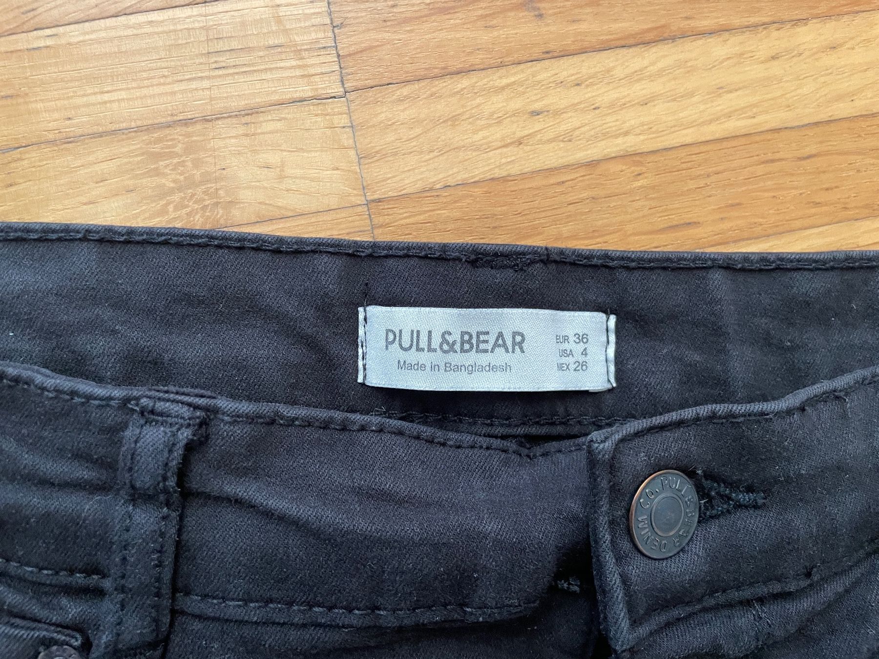Pull&Bear Jeans: 2er Set Jeans - Pull&Bear - EUR 36 – Usato da Neftenbach venduto da Justine76 1
