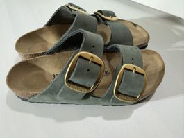 Sandales Birkenstock vert kaki taille 37 neuf