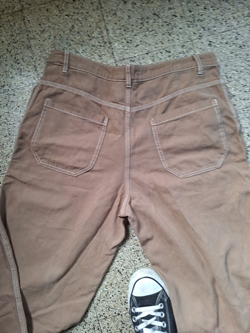 Pull&Bear Jeans: Jeans beige terracotta Pull & Bear US34 – D'occasion à Carouge GE par lor_m8jm 2