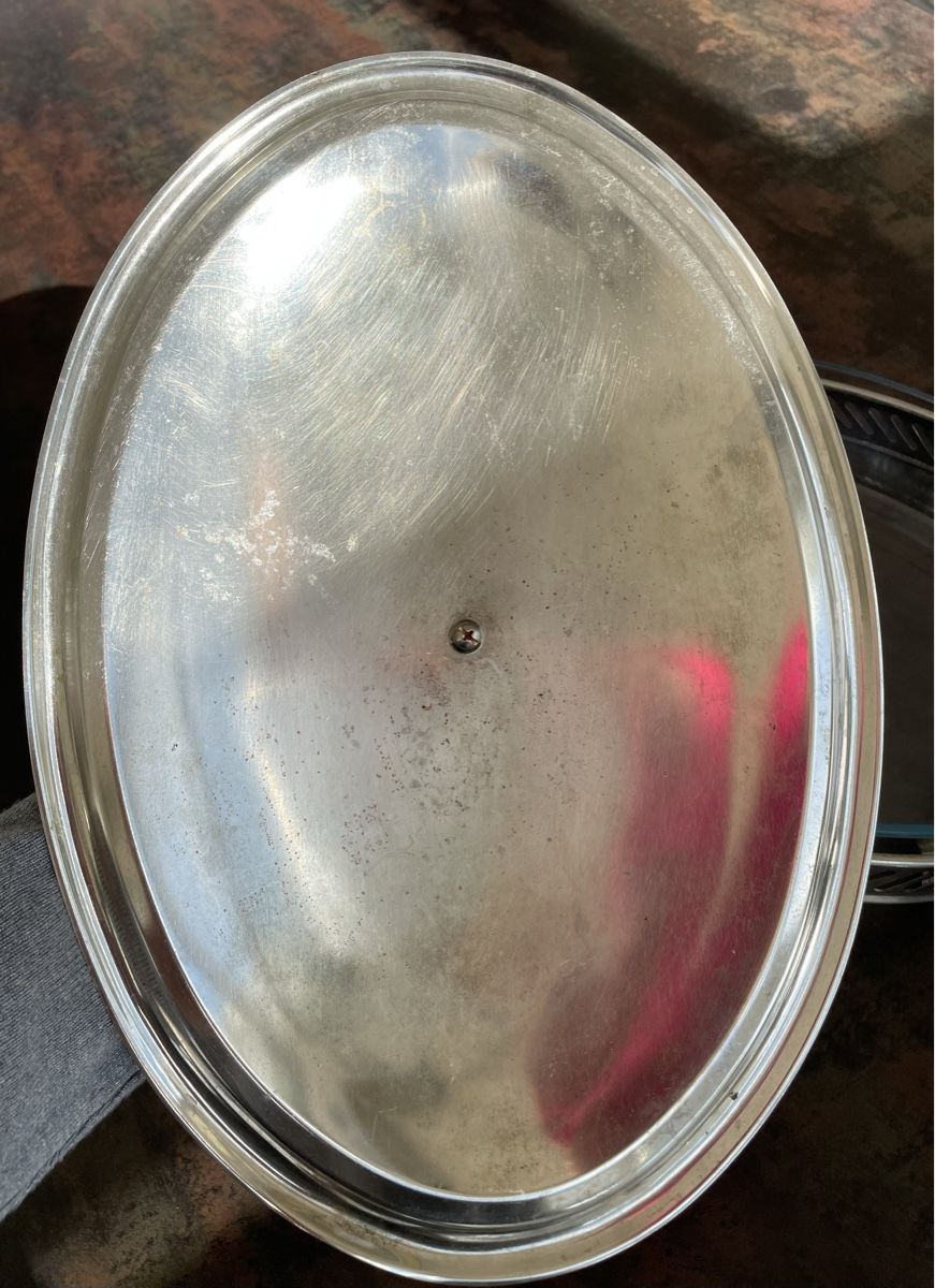 Servierplatten: Servierplatte mit Deckel und Metallrechaud – Gebraucht aus Pfaffnau von Loefibu 2