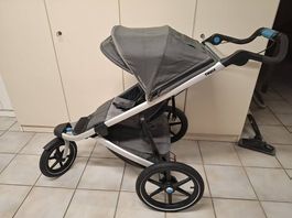 Thule Urban Glide 2 Kinderwagen + Babywanne