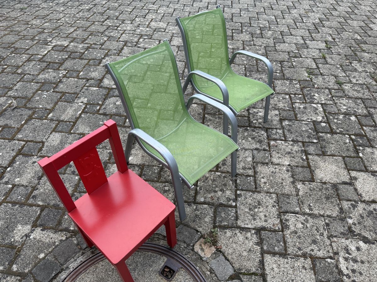 Stühle: Kinderstuhl 2+1 Stk – Gebraucht aus Gipf-Oberfrick von tommy100 1