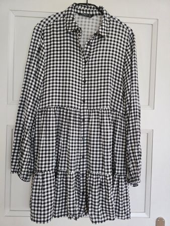 Kleidung: s/w kariertes Tunikahemd Stradivarius (S)