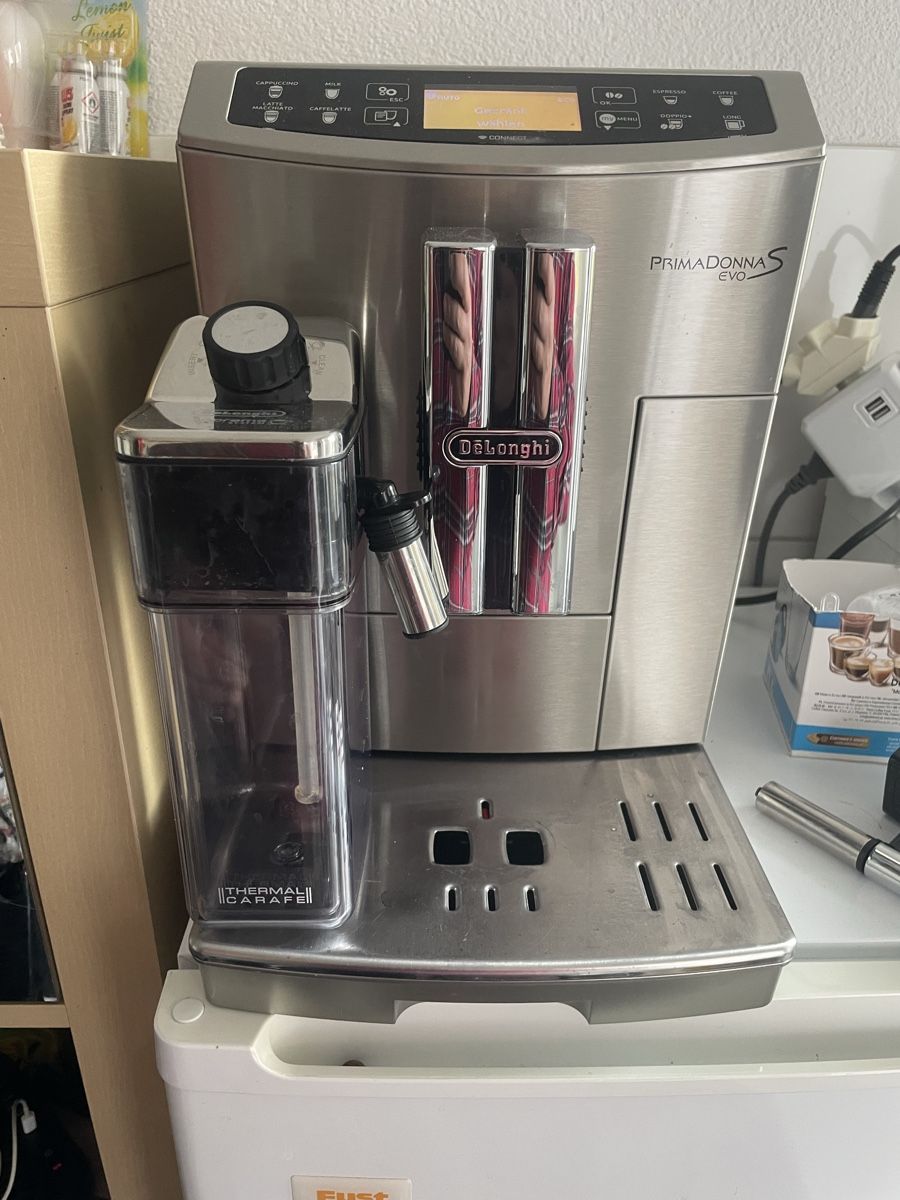 De'Longhi Kaffeemaschinen & Espressomaschinen: De Longi – Gebraucht aus Leuggern von Diesel01 1